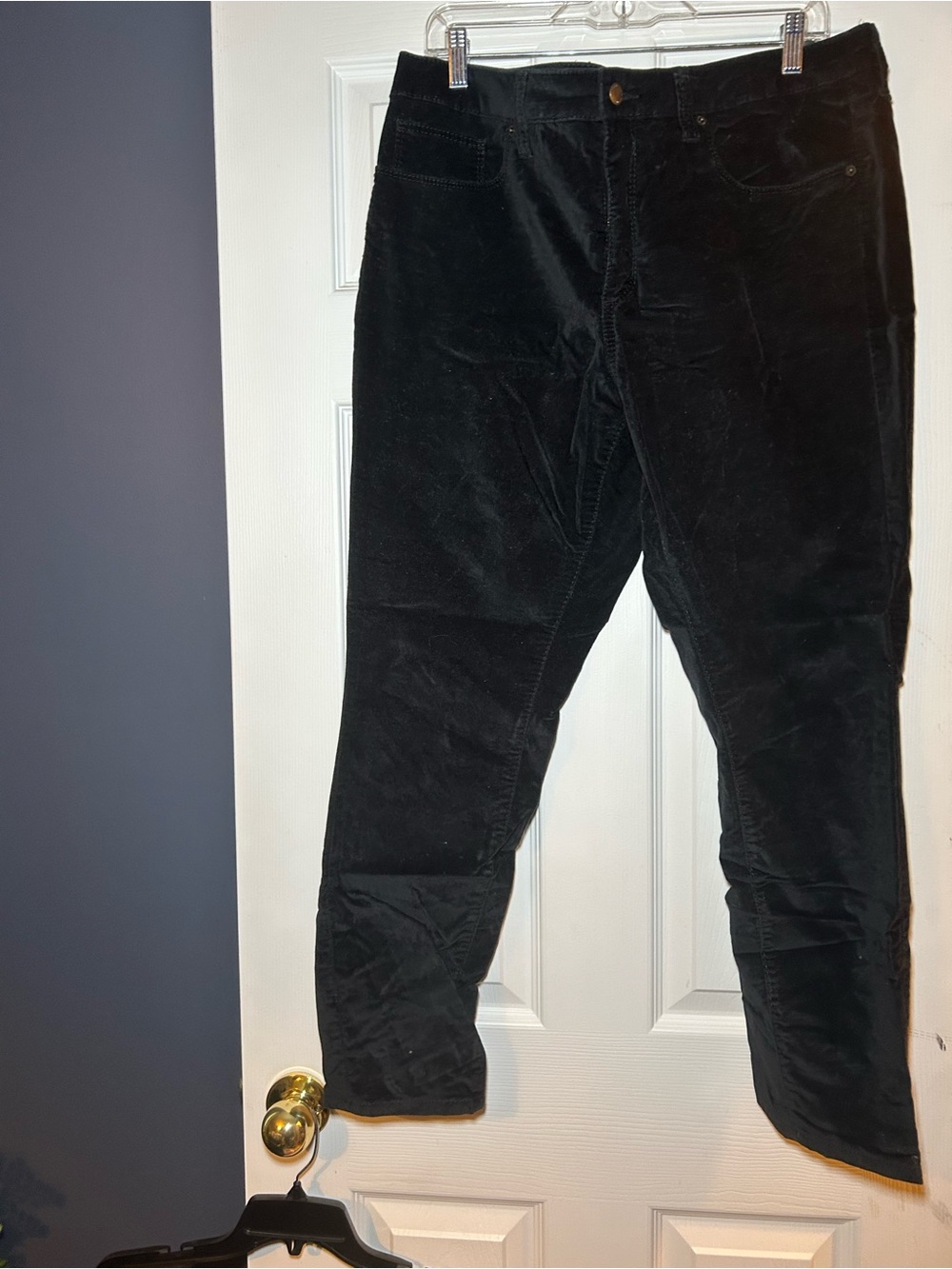 Women’s Universal Standard High Ride Skinny Black Velvet Pants